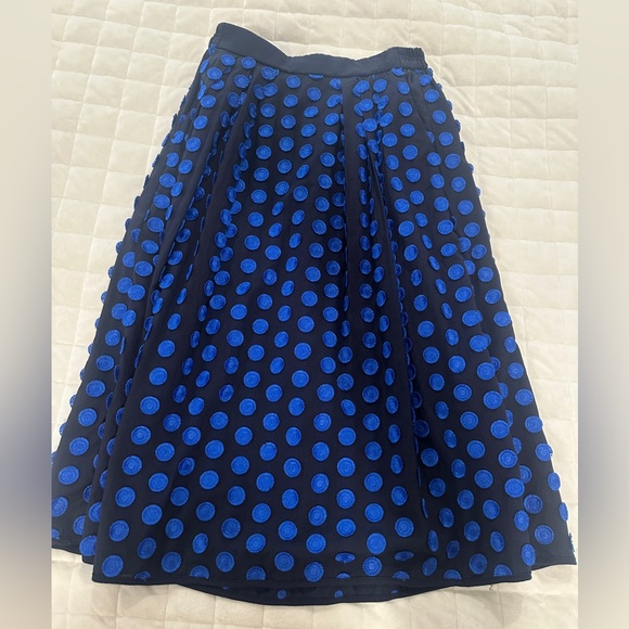 J. Crew Dresses & Skirts - J. Crew Navy and Blue Polka Dot A-Line Midi Skirt - Size 00